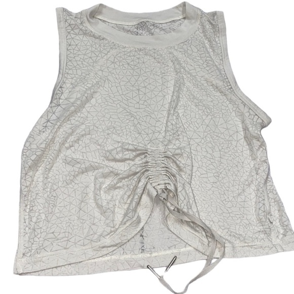 Lululemon athletic top - Picture 1 of 5